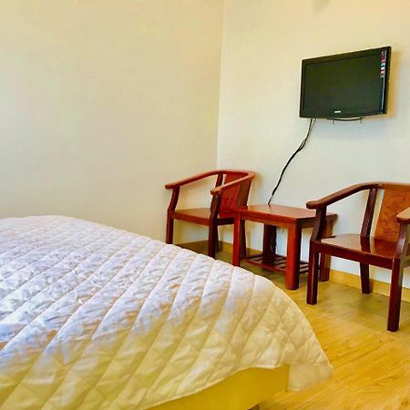 Quynh Anh Hotel ホーチミン市 エクステリア 写真