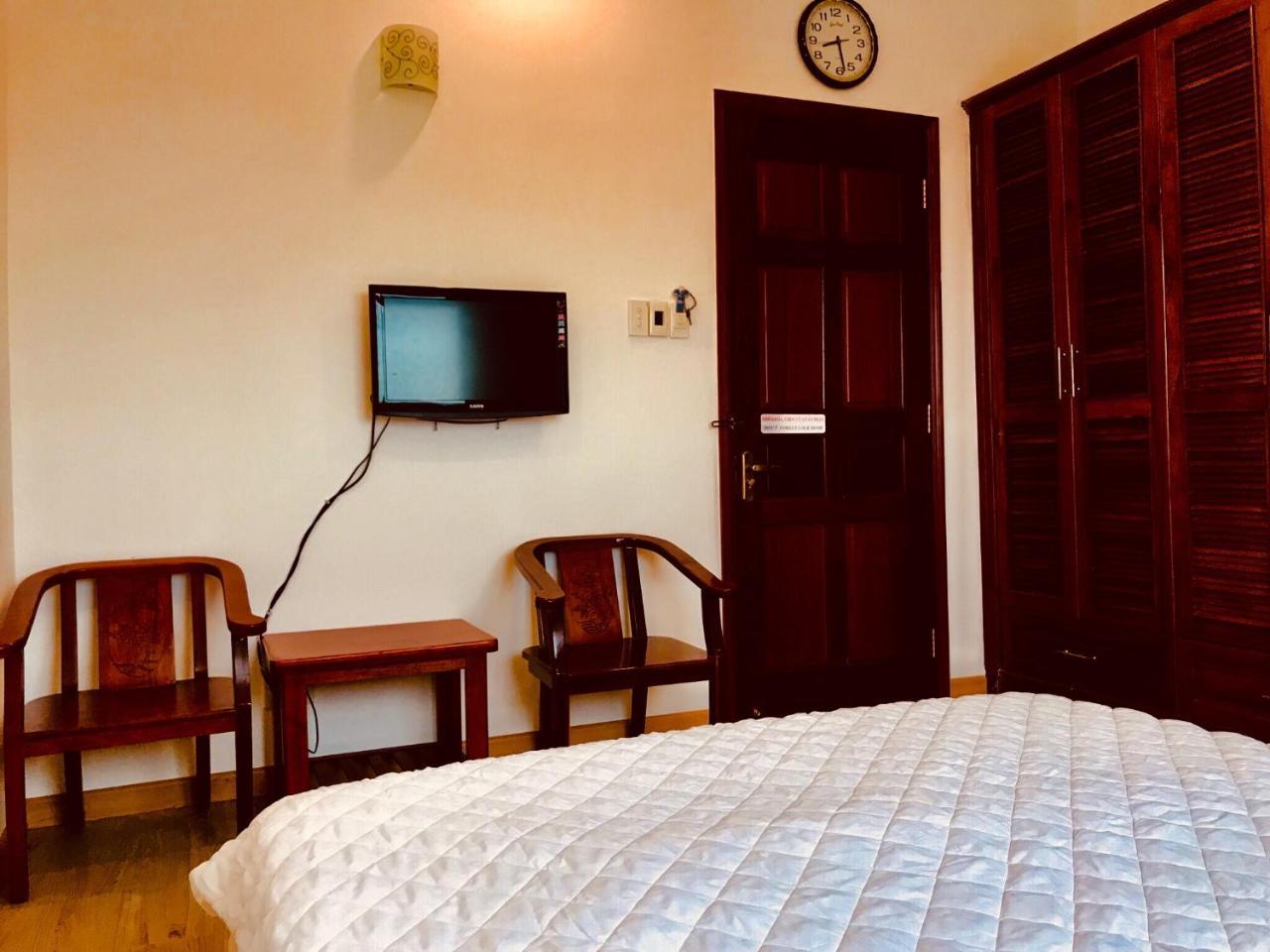 Quynh Anh Hotel ホーチミン市 エクステリア 写真